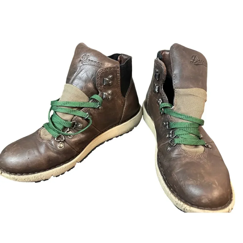 Danner step into